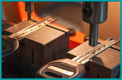 Top Locksmith Services Kansas City, MO 816-425-3434 - 10-copy-key