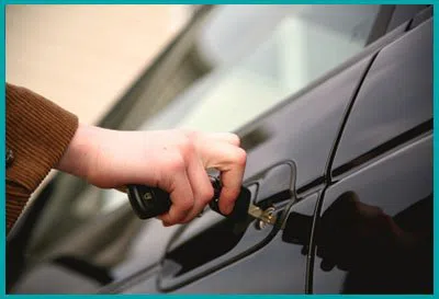 Top Locksmith Services Kansas City, MO 816-425-3434 - 12-unlock-car