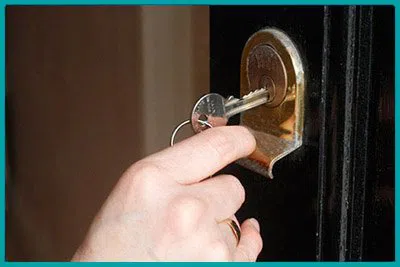 Top Locksmith Services Kansas City, MO 816-425-3434 - 7-door-unlock